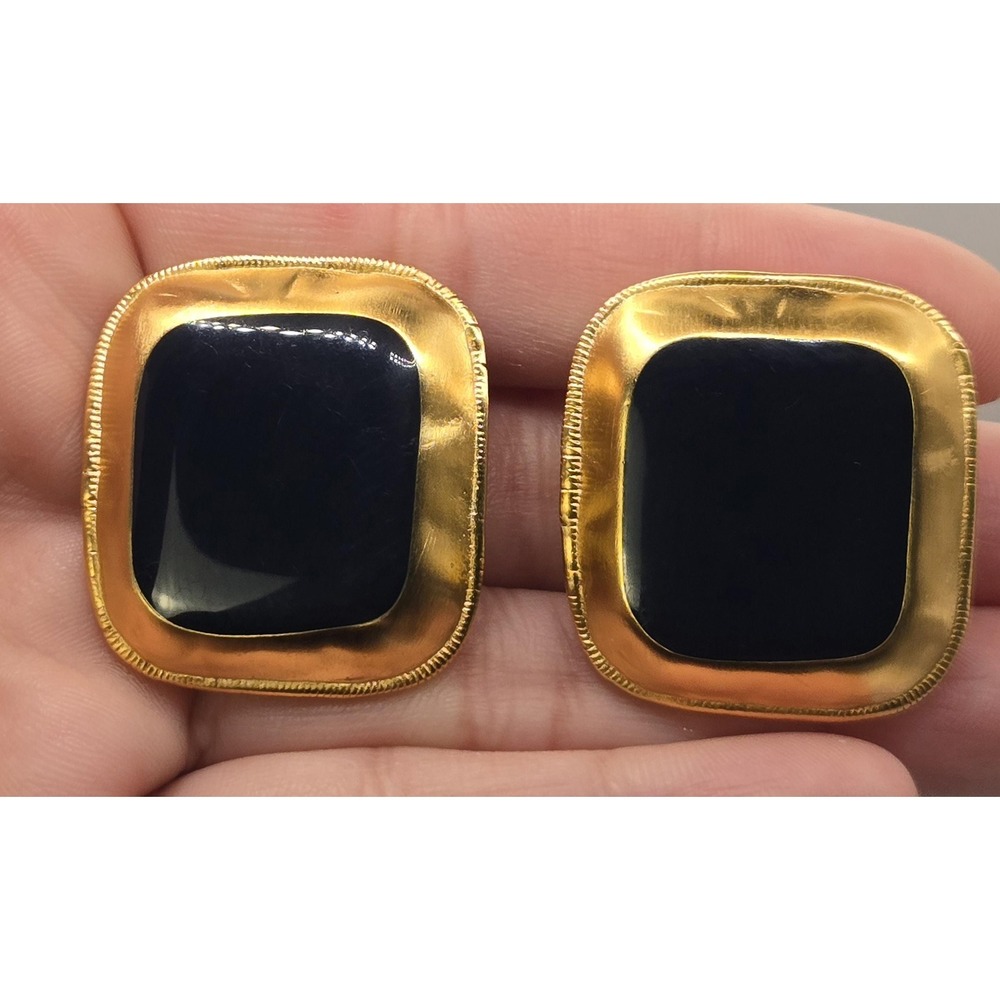 Anne Klein Couture matte Gold Tone black enamel large square clip on earrings